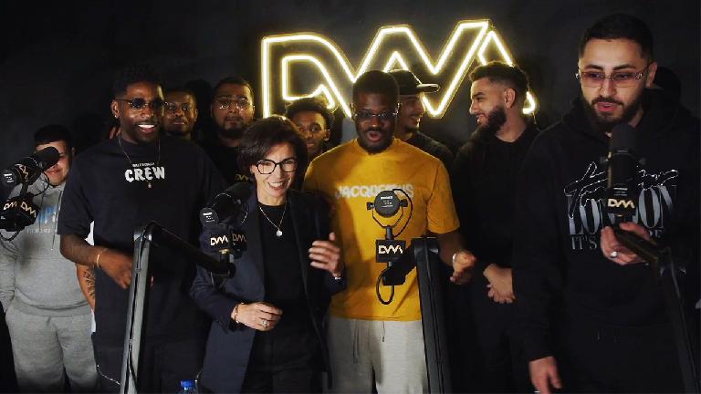 La présence de Rachida Dati sur le plateau du DVM Show sur Twitch suscite la polémique