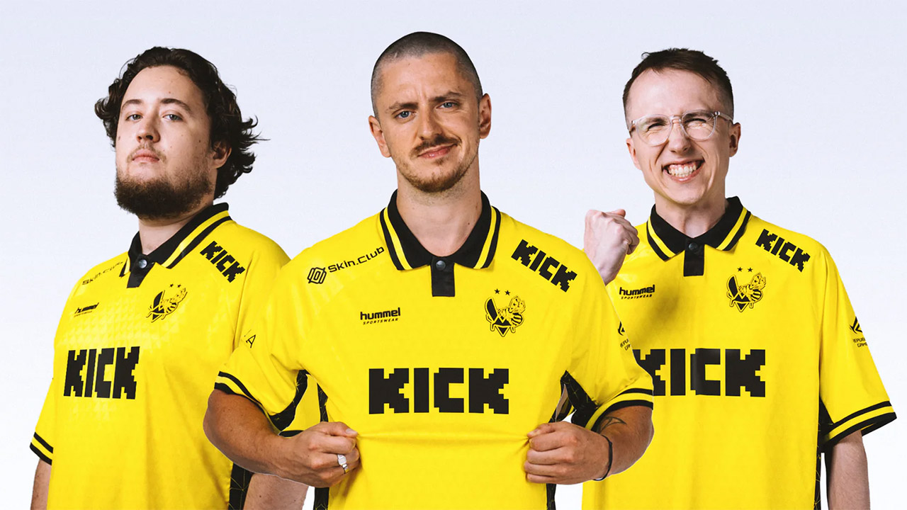 Maillot Vitality CS2 2025 avec le sponsor Kick pour la France